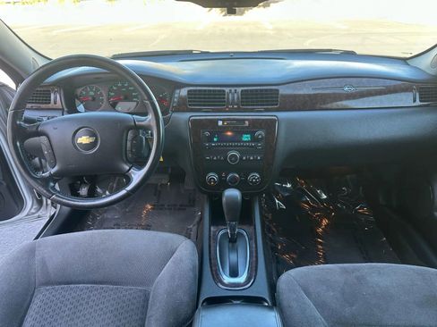 Used 2014 Chevrolet Impala Limited LS image 17