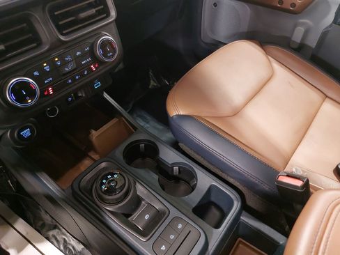 Used 2024 Ford Maverick Lariat image 27