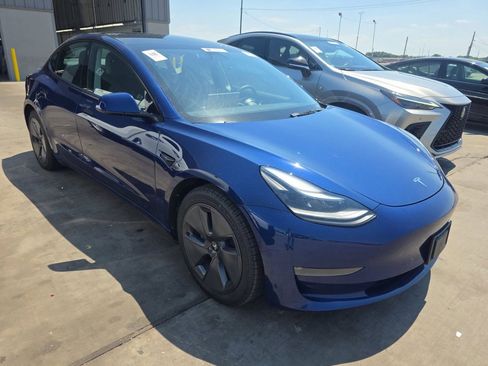 Used 2022 Tesla Model 3 Long Range AWD/4WD image 3