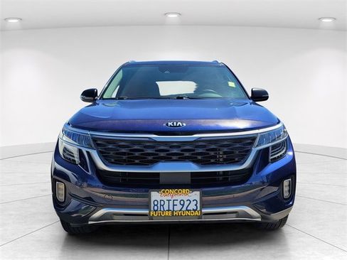 Used 2021 Kia Seltos SX image 2