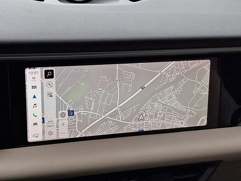 New 2026 Porsche Macan 4 Electric image 18