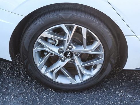 Used 2021 Hyundai Sonata SEL image 9