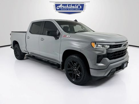 Used 2024 Chevrolet Silverado 1500 RST w/ Z71 Off-Road Package AWD/4WD image 1