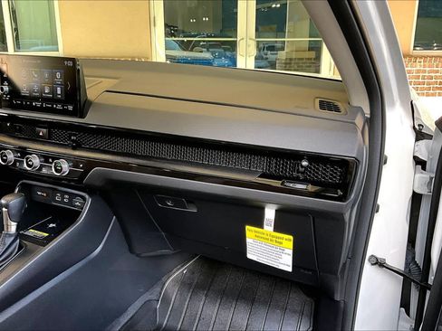 Certified 2024 Honda CR-V EX-L image 19