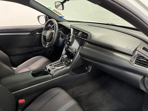 Used 2019 Honda Civic EX image 11
