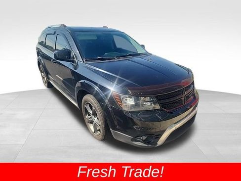 Used 2015 Dodge Journey Crossroad w/ Flexible Seating Group FWD image 1
