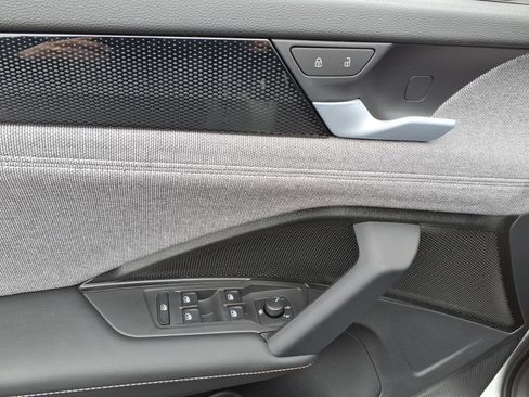 New 2026 Volkswagen Tiguan S image 12