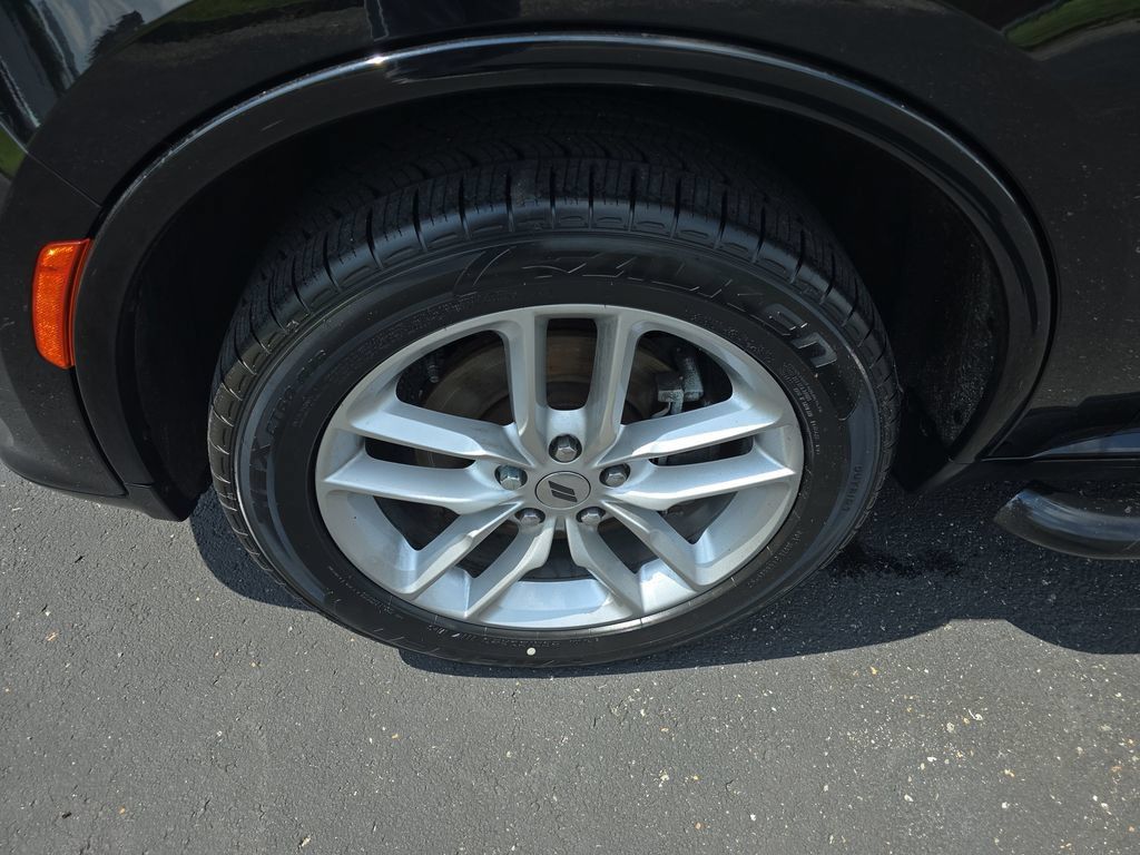 Used 2022 Dodge Durango GT AWD/4WD image 11