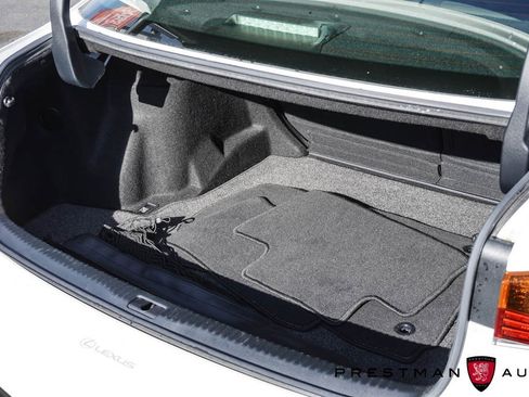 Used 2018 Lexus IS 300 AWD image 44