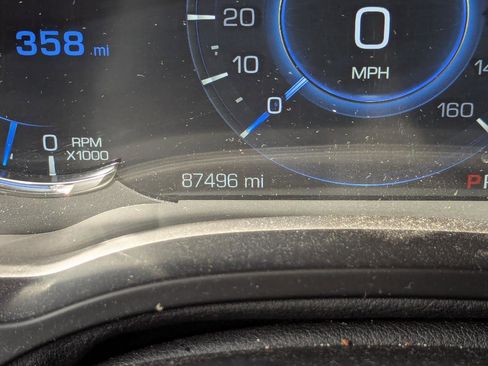 Used 2020 Cadillac Escalade Platinum AWD/4WD image 5