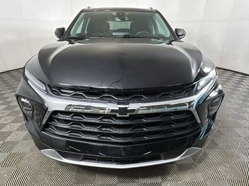 Used 2024 Chevrolet Blazer LT w/ Convenience Package FWD image 8