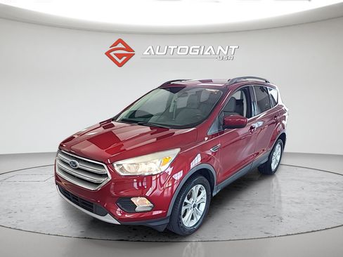 Used 2018 Ford Escape SE AWD/4WD image 1
