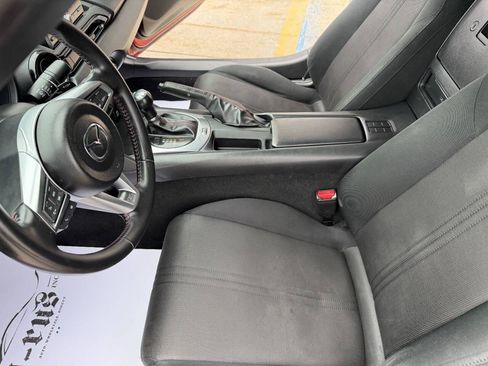 Used 2017 MAZDA MX-5 Miata Sport image 30