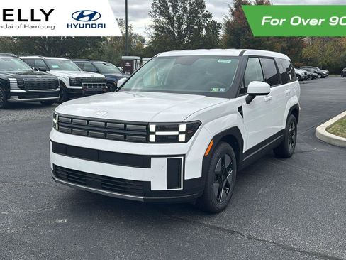 New 2026 Hyundai Santa Fe SE image 1