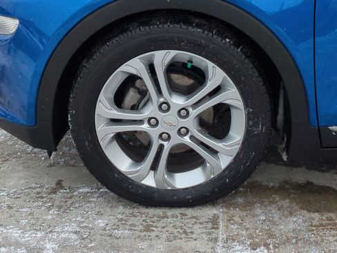 Used 2019 Chevrolet Bolt LT image 14