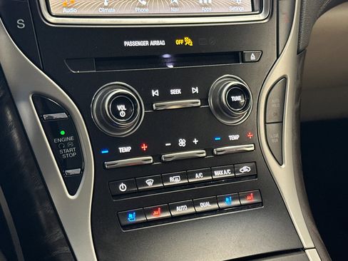 Certified 2019 Lincoln Nautilus Reserve AWD/4WD image 21