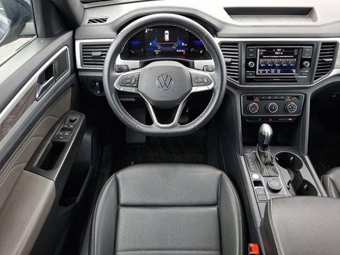 Certified 2023 Volkswagen Atlas Cross Sport SE AWD/4WD image 14