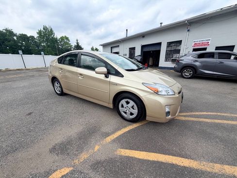 Used 2011 Toyota Prius Three FWD image 18