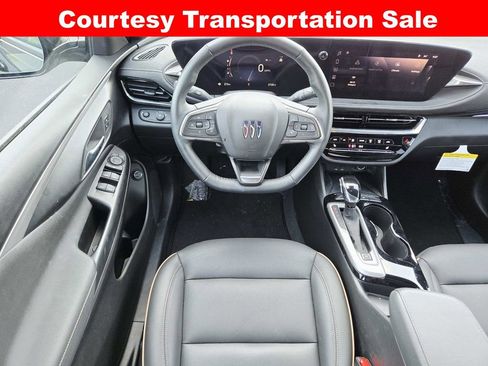 New 2025 Buick Envista Avenir image 12