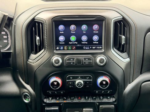 Used 2021 GMC Sierra 3500 AT4 w/ AT4 Premium Plus Package AWD/4WD image 20