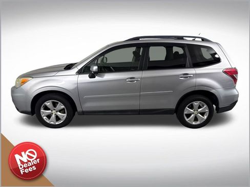 Used 2014 Subaru Forester 2.5i Premium w/ All-Weather Package AWD/4WD image 7