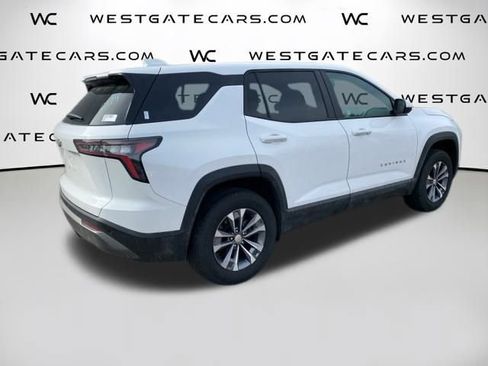 Used 2025 Chevrolet Equinox LT image 18