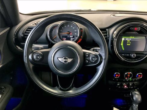 Used 2017 MINI Cooper Clubman S image 6
