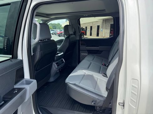 Used 2023 Ford F150 Lariat w/ Trailer Tow Package AWD/4WD image 14