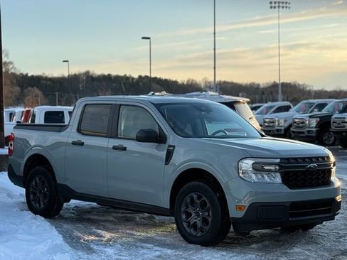 Certified 2022 Ford Maverick XLT image 33