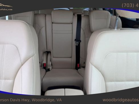 Used 2019 Mercedes-Benz GLS 450 4MATIC image 21