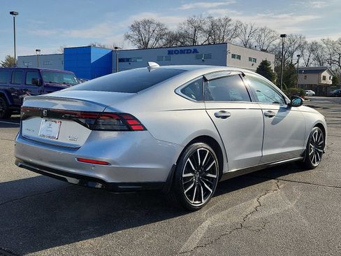 Certified 2024 Honda Accord Touring image 6