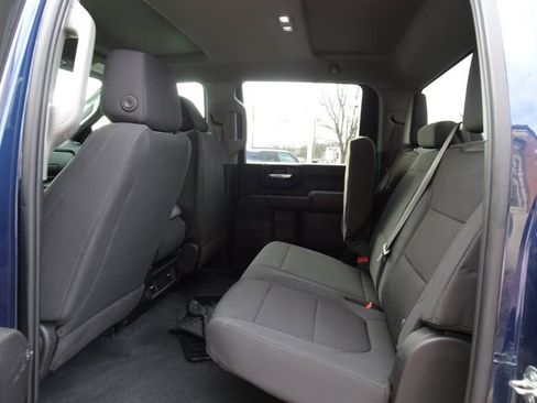 Certified 2022 Chevrolet Silverado 2500 Custom w/ Custom Value Package image 14