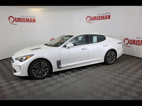 Used 2019 Kia Stinger RWD image 9