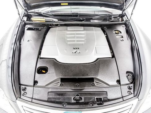 Used 2010 Lexus LS 460 L RWD image 40