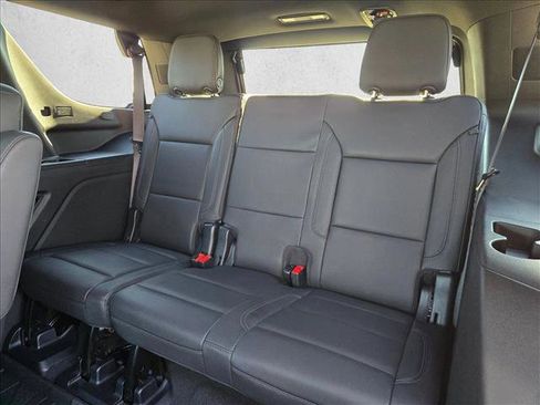 Used 2023 Chevrolet Tahoe Z71 w/ Z71 Off-Road Package image 20