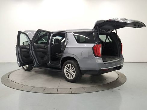 Used 2021 GMC Yukon SLT w/ SLT Premium Package RWD image 13