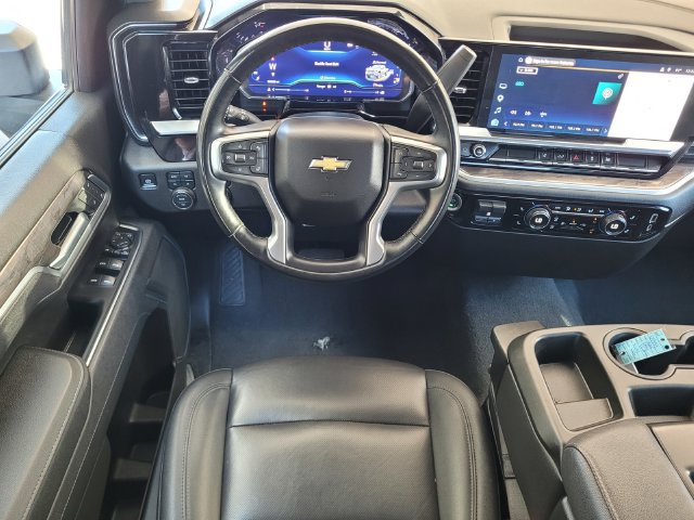 Used 2025 Chevrolet Silverado 2500 LTZ AWD/4WD image 16