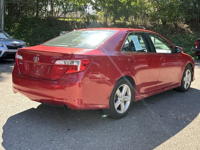 Used 2014 Toyota Camry SE FWD image 21