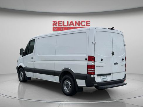 Used 2016 Mercedes-Benz Sprinter 2500 image 3