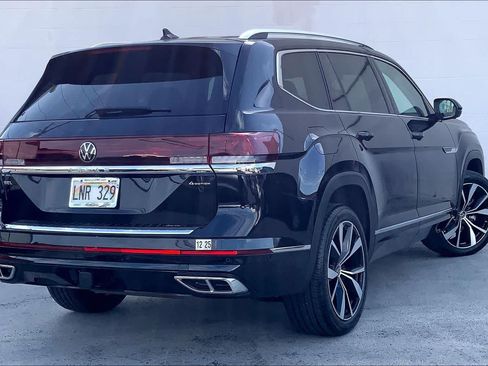 Used 2024 Volkswagen Atlas SEL Premium R-Line AWD/4WD image 22