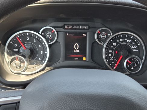 New 2026 RAM 2500 Tradesman AWD/4WD image 12