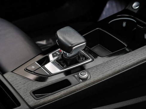 Used 2023 Audi A4 2.0T Premium w/ Convenience Package image 29