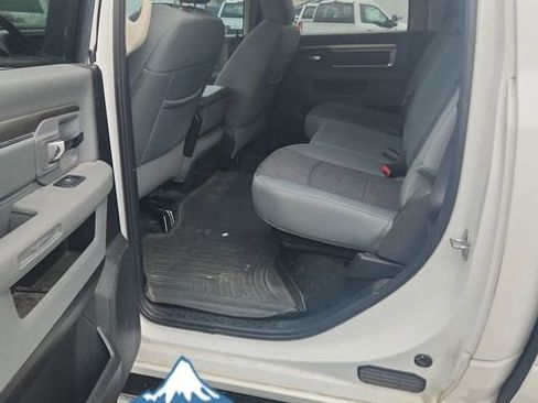 Used 2019 RAM 1500 Big Horn image 10