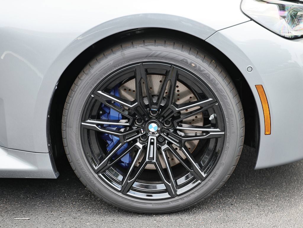 New 2026 BMW M2 w/ Lighting Package RWD image 5