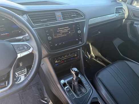 Used 2023 Volkswagen Tiguan SE R-Line FWD image 29