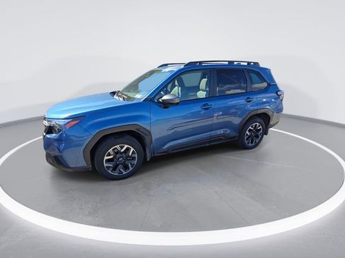 Certified 2025 Subaru Forester Premium image 4