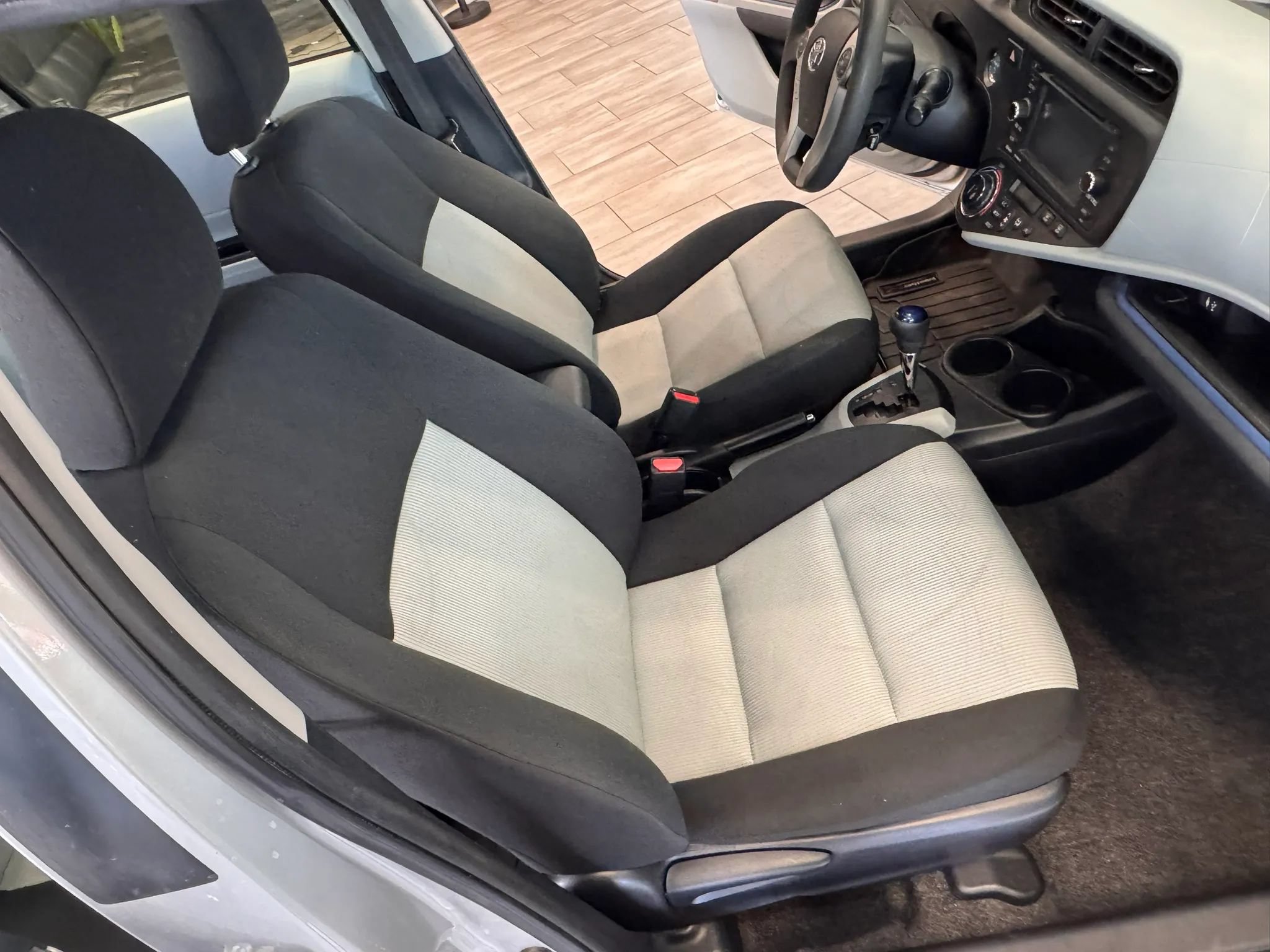 Used 2012 Toyota Prius C Three FWD image 23