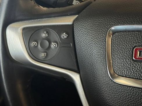 Used 2020 GMC Terrain SLE FWD image 10