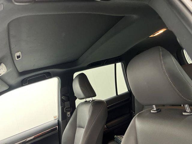 Certified 2023 Lexus GX 460 Premium w/ Premium Package AWD/4WD image 30