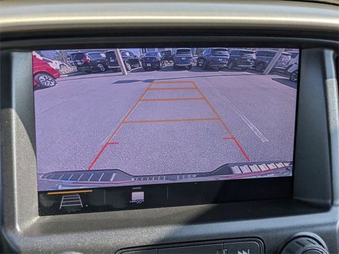 Used 2022 GMC Canyon Denali w/ Denali Black Edition Package image 19